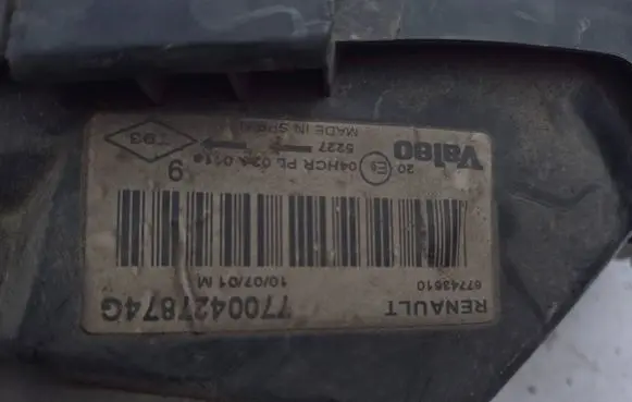 Renault Megane I Headlight/headlamp 7700427874