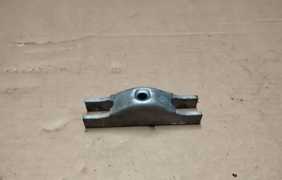 Honda CR-V Fuel Injector clamp holder