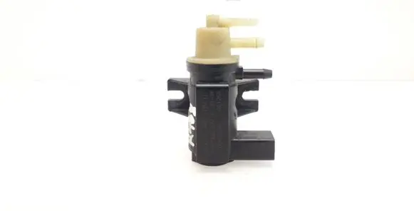 Skoda Octavia Mk2 (1Z) Turbo solenoid valve 1K0906627A 08T269 70086800