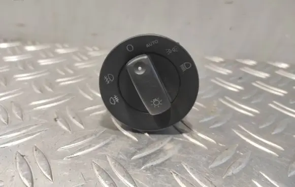 Seat Exeo (3R) Light switch