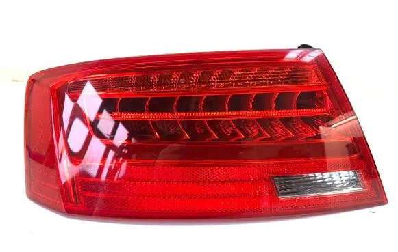 Audi A5 8T 8F Rear/tail lights 8T0945095H