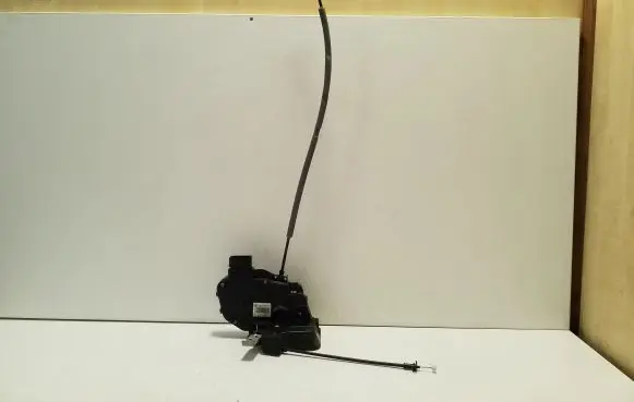 Ford S-MAX Front door lock 8M2AR21813CA