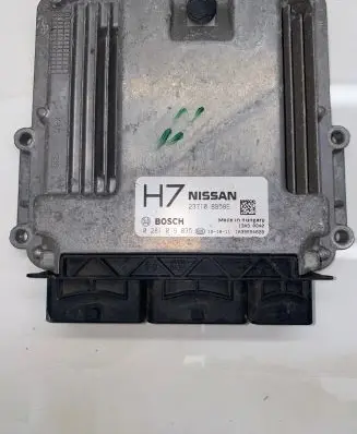 Nissan Qashqai Engine control unit/module 23710BB58E 0281019035 1039S54828