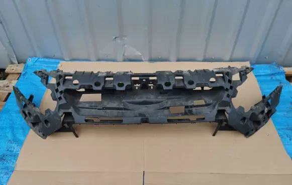 Ford Transit - Tourneo Connect Front bumper mounting bracket