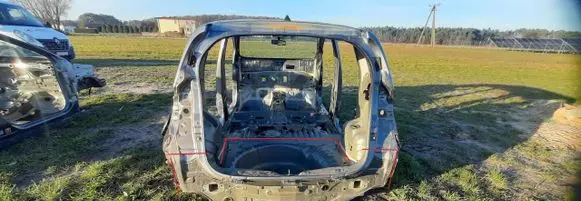 Nissan Note (E12) Rear bodywork 