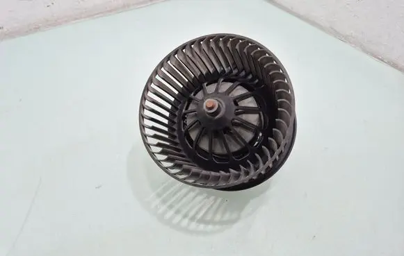Volvo V50 Heater fan/blower 4M5H18456CD