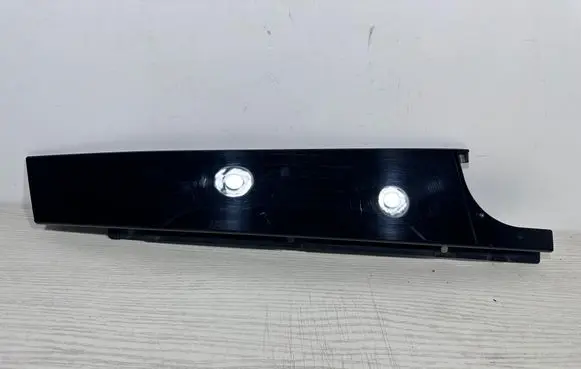 Mercedes-Benz GLC C254 Front door glass trim molding A2546900100