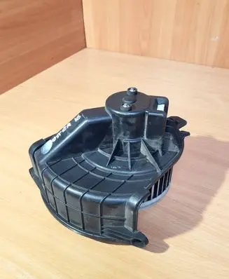 Renault Master III Heater fan/blower 173830100