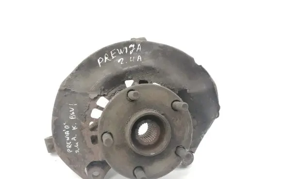Toyota Previa (XR30, XR40) II Front wheel hub