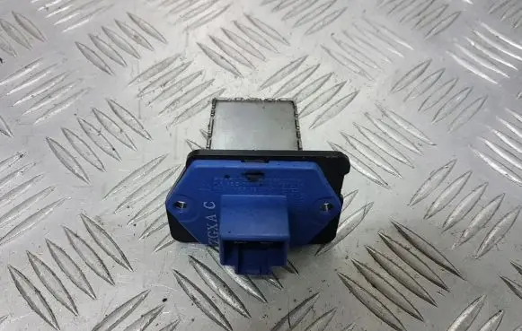 Nissan Primera Heater blower motor/fan resistor