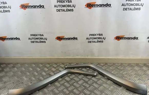 Suzuki Grand Vitara II Dashboard glove box trim 7386265J0