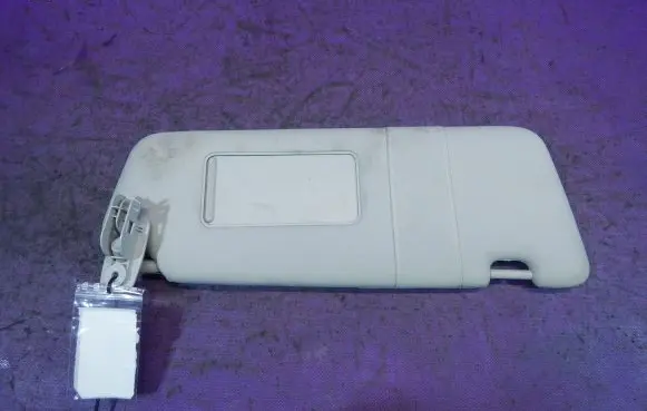 Audi A4 S4 B7 8E 8H Sun visor