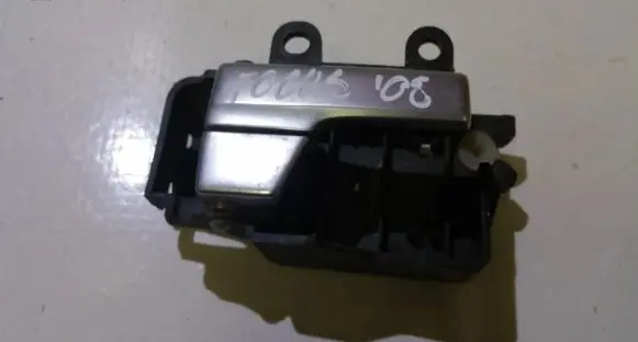 Ford Focus Rear door interior handle 3m51r22600aa 3m51-r22600-aa