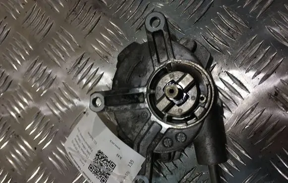 Lexus IS 220D-250-350 Vacuum pump