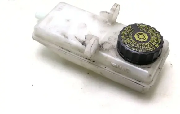 Peugeot 307 CC Brake fluid reservoir 0204224574