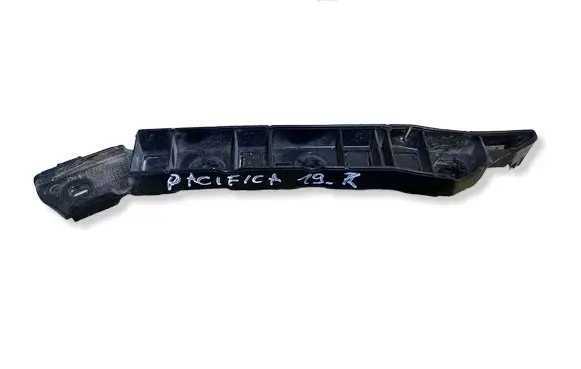 Chrysler Pacifica Front bumper mounting bracket 68229138AC