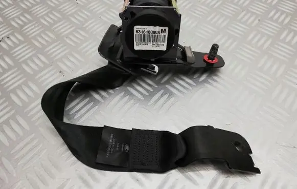 Hyundai Sonata LF Rear seatbelt 631618000A