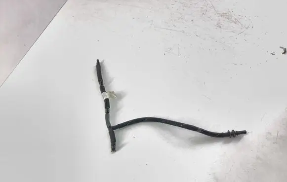 Peugeot 5008 II Fuel return line/hose 0445130193