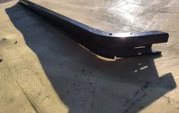 Opel Vivaro Sliding door middle rail 
