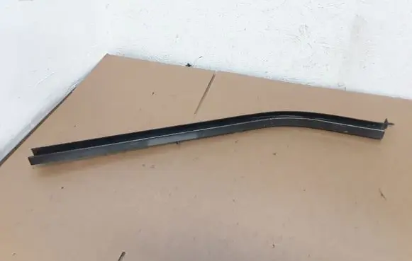 Dacia Dokker Sliding door upper roller guide/hinge NOCODE