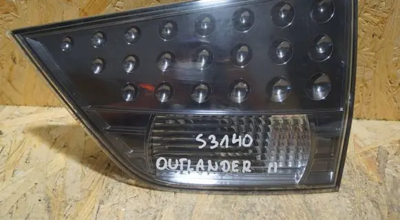Mitsubishi Outlander Rear/tail lights