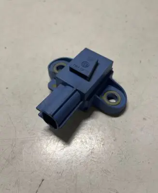 Volkswagen Jetta V Airbag deployment crash/impact sensor 1K0955557A