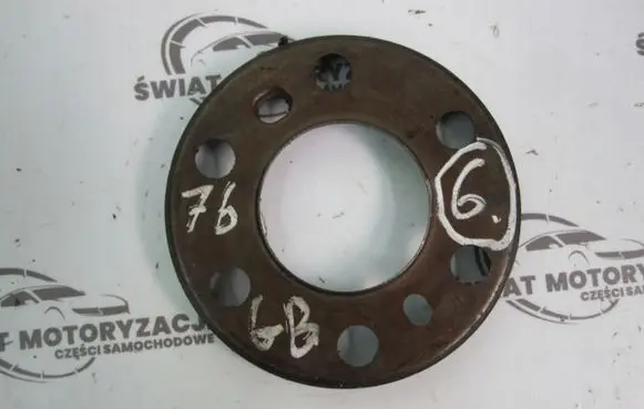 Opel Astra J Rear wheel hub A16XER
