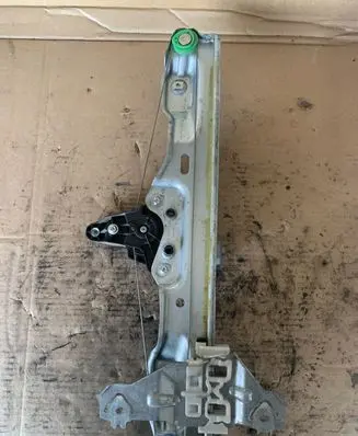 Nissan Qashqai Rear door window regulator with motor 827004EA0A