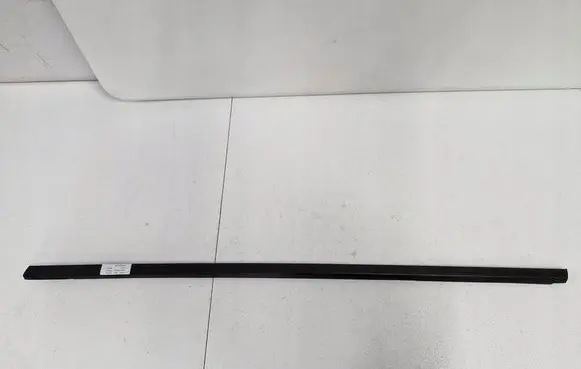 Fiat 500X Front door trim (molding)