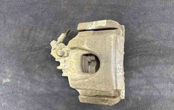 Peugeot 508 Front brake caliper 9801300780