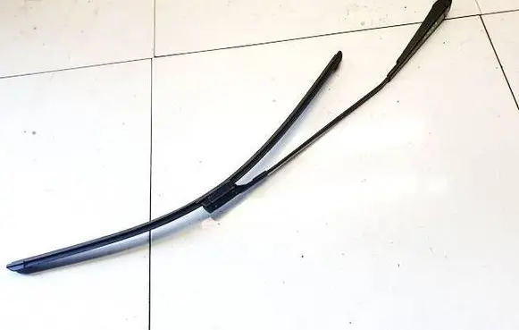 Peugeot 508 Front wiper blade arm 9671039180