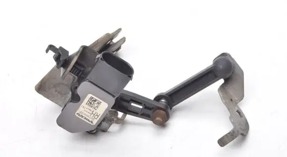 Volvo S90, V90 Headlight/headlamp level sensor 32246632