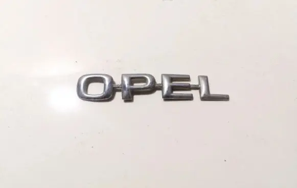 Opel Astra G Manufacturer badge logo/emblem 