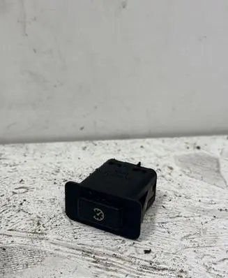 BMW 5 E39 Cruise control switch 61318360462