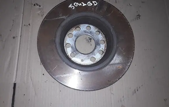 Volkswagen PASSAT B7 Rear brake disc NOCODE