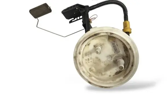 BMW 5 E60 E61 Fuel level sensor 6765849