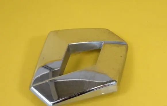 Renault Megane I Manufacturer badge logo/emblem 824625