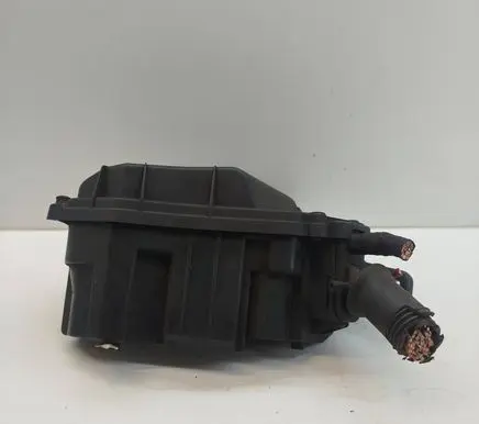 Audi A8 S8 D4 4H Fuse box cover 4H0937555