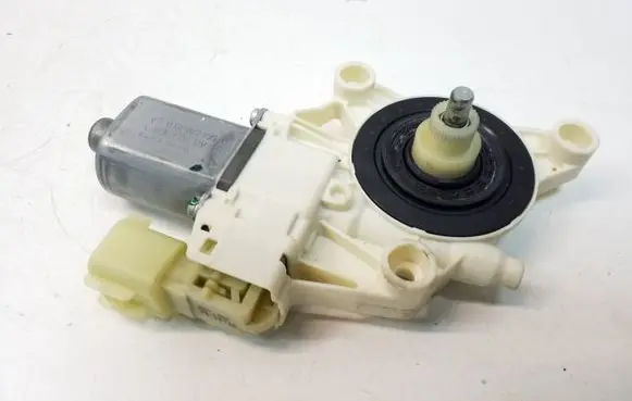 Chrysler 200 Front door window regulator motor