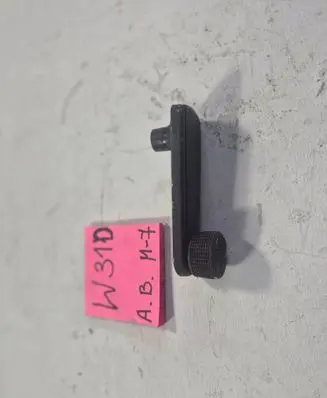 Volkswagen PASSAT B5 Sliding door manual window regulator 3B7837581