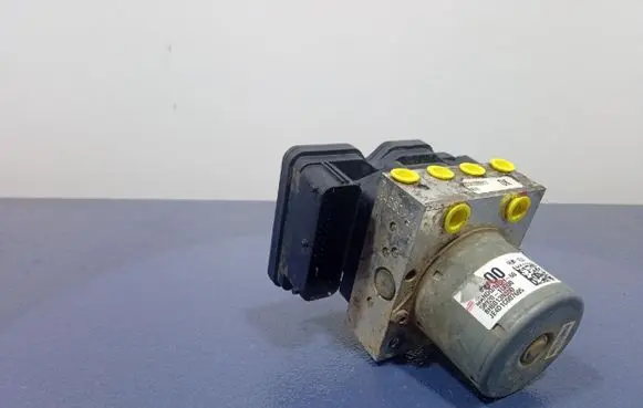 KIA Sorento ABS Pump 58920-1U000
