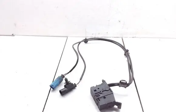 Mercedes-Benz Sprinter W906 Bonnet alarm switch sensor 9065403045 20472804