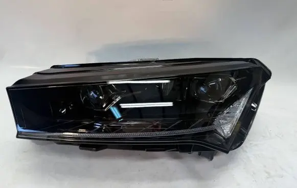 Skoda Enyaq iV Headlight/headlamp 5LB941015 5LB941015A