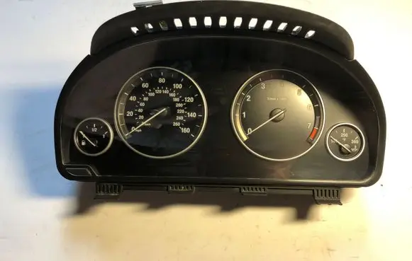BMW 5 F10 F11 Speedometer (instrument cluster) 9265177 926517701 2207050