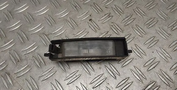 Toyota RAV 4 (XA20) Number plate light