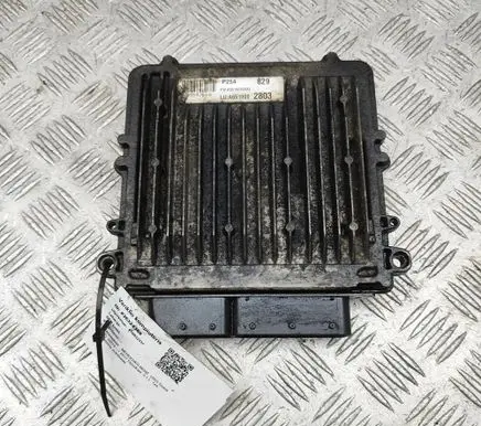 Mercedes-Benz Vito Viano W447 Engine control unit/module A6519032034 A6519002803