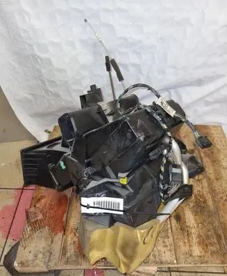 Opel Corsa C Interior heater climate box assembly 24431929