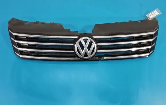Volkswagen PASSAT B7 Front bumper upper radiator grill 3AA853651G IMPRK1579868