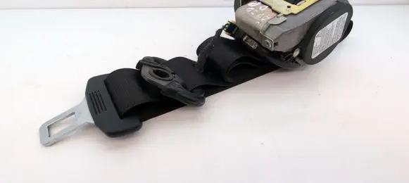 Audi A3 S3 8P Front seatbelt 8P3857705B