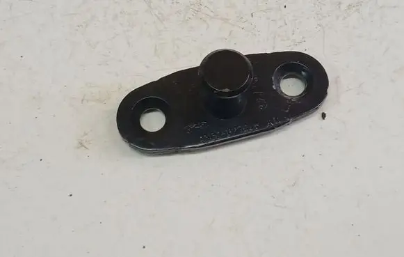 Ford Grand C-MAX Rear door lock loop/hook striker 32718